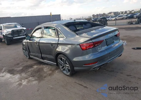 2019 Audi A3 45 Premium z USA, uszkodzony, nr VIN WAUJEGFF6KA094468